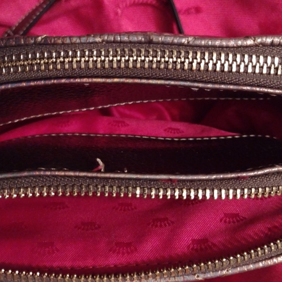 Juicy Couture 2 EUC crossbody Purse ๐/Wristlet ๐ - Picture 8 of 16